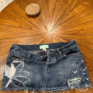 Vintage Hollister Denim skirt (size 5)